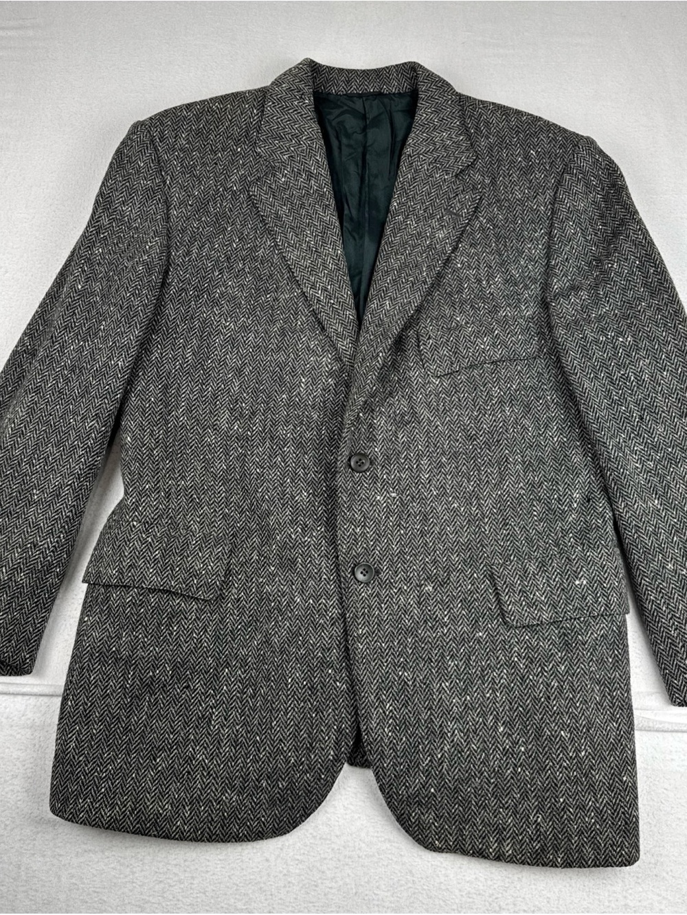 Magee Donegal Tweed Handwoven Mens Gray Herringbone Sport Coat fits 39S Ireland